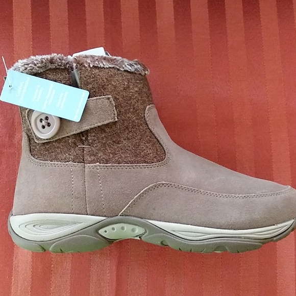 Easy Spirit Excel Cold Weather Booties. Water Resistant, Suede Zip- Up 8W. - Picture 9 of 16